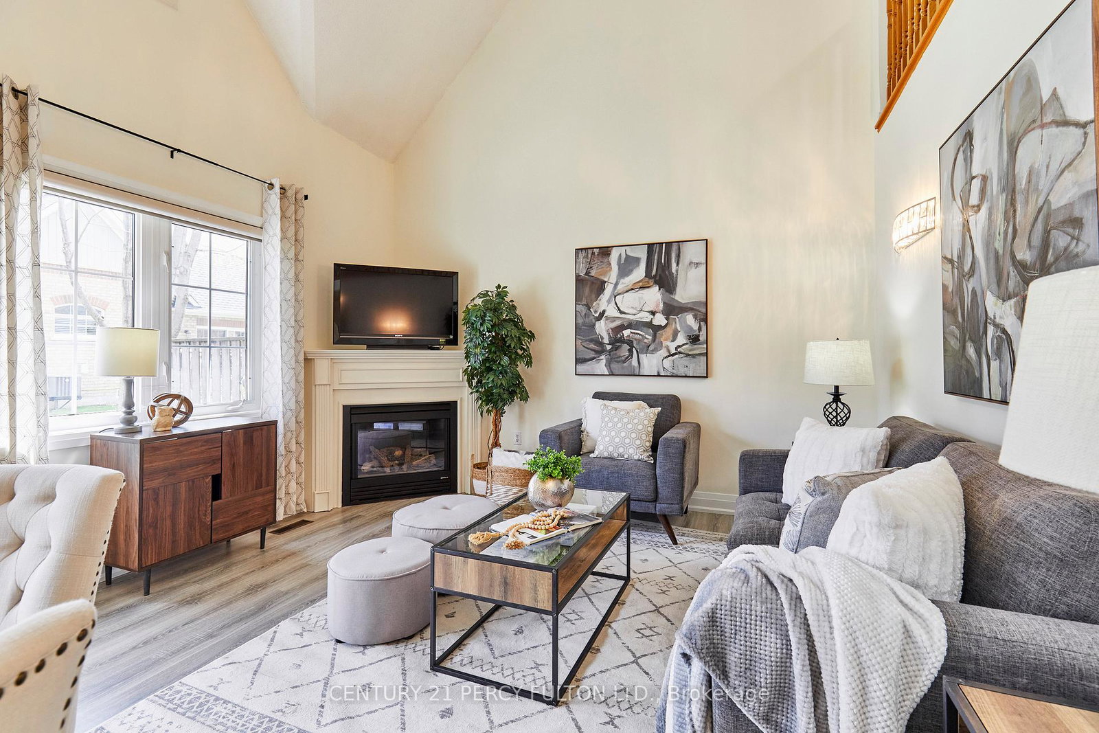 7-gidley-lane-ajax-ontario-e13087940