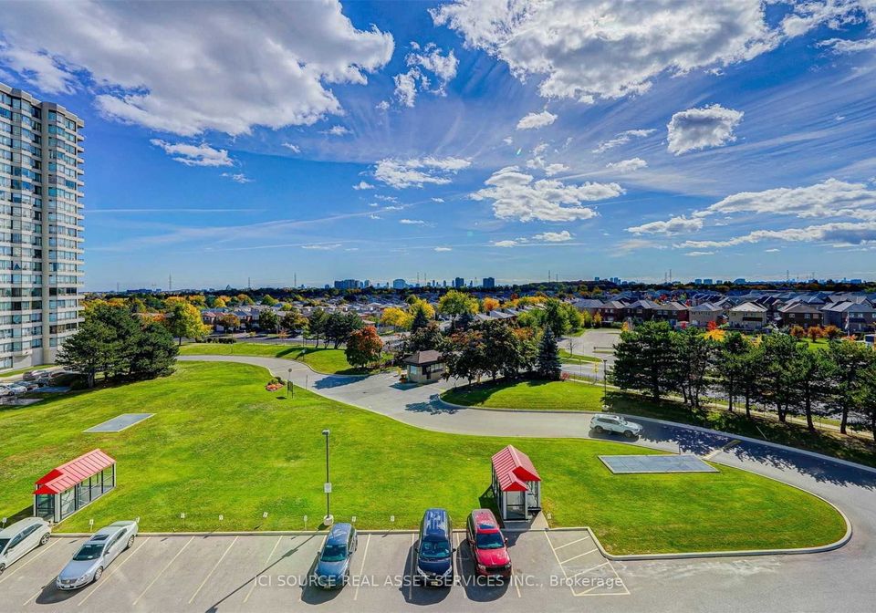 330-alton-towers-circle-scarborough-ontario-e13088180