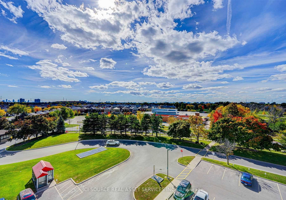 330-alton-towers-circle-scarborough-ontario-e13088180