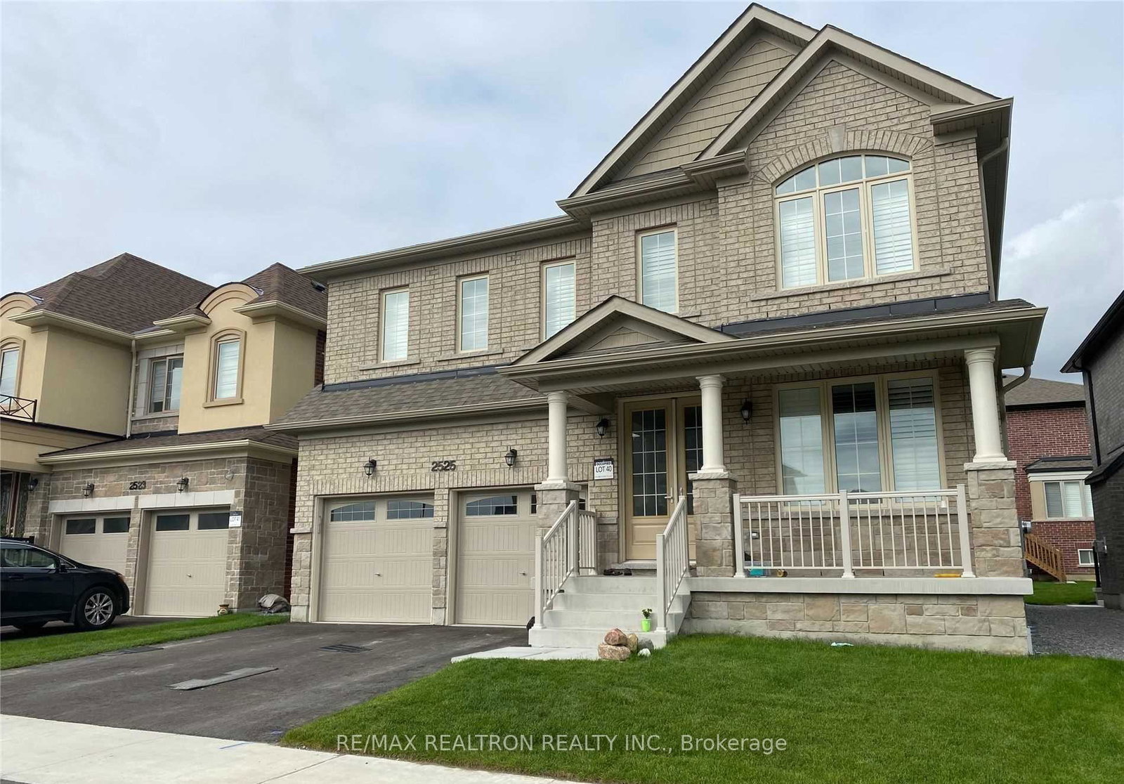 2525-florentine-place-pickering-ontario-e13088370