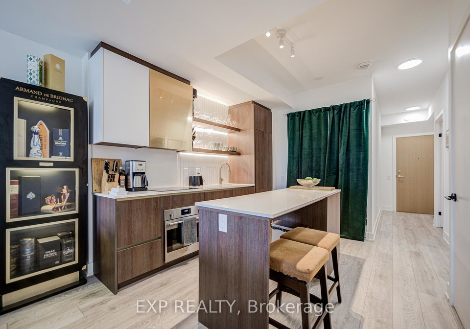 1285-queen-street-e-toronto-ontario-e13088378