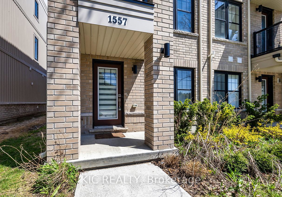 1557-green-road-clarington-ontario-e13089066