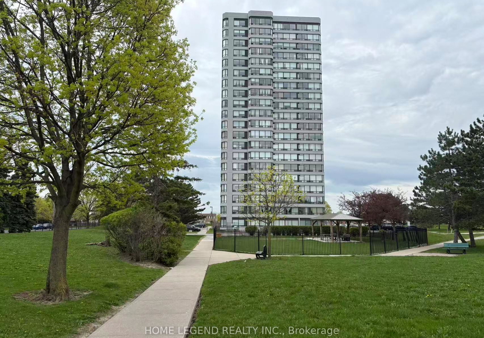 350-alton-towers-circle-scarborough-ontario-e13089372
