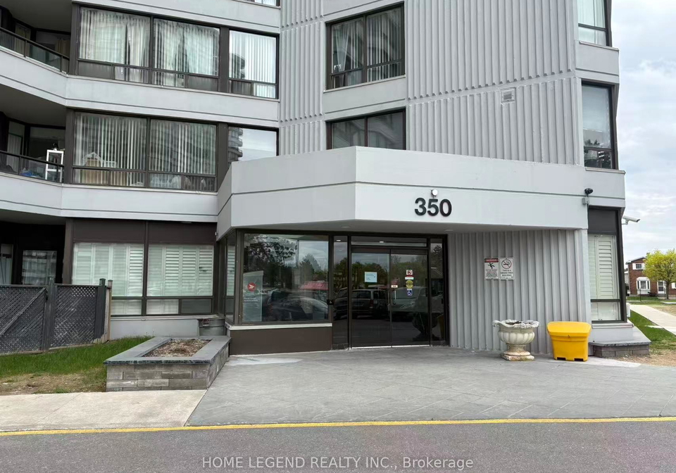 350-alton-towers-circle-scarborough-ontario-e13089372