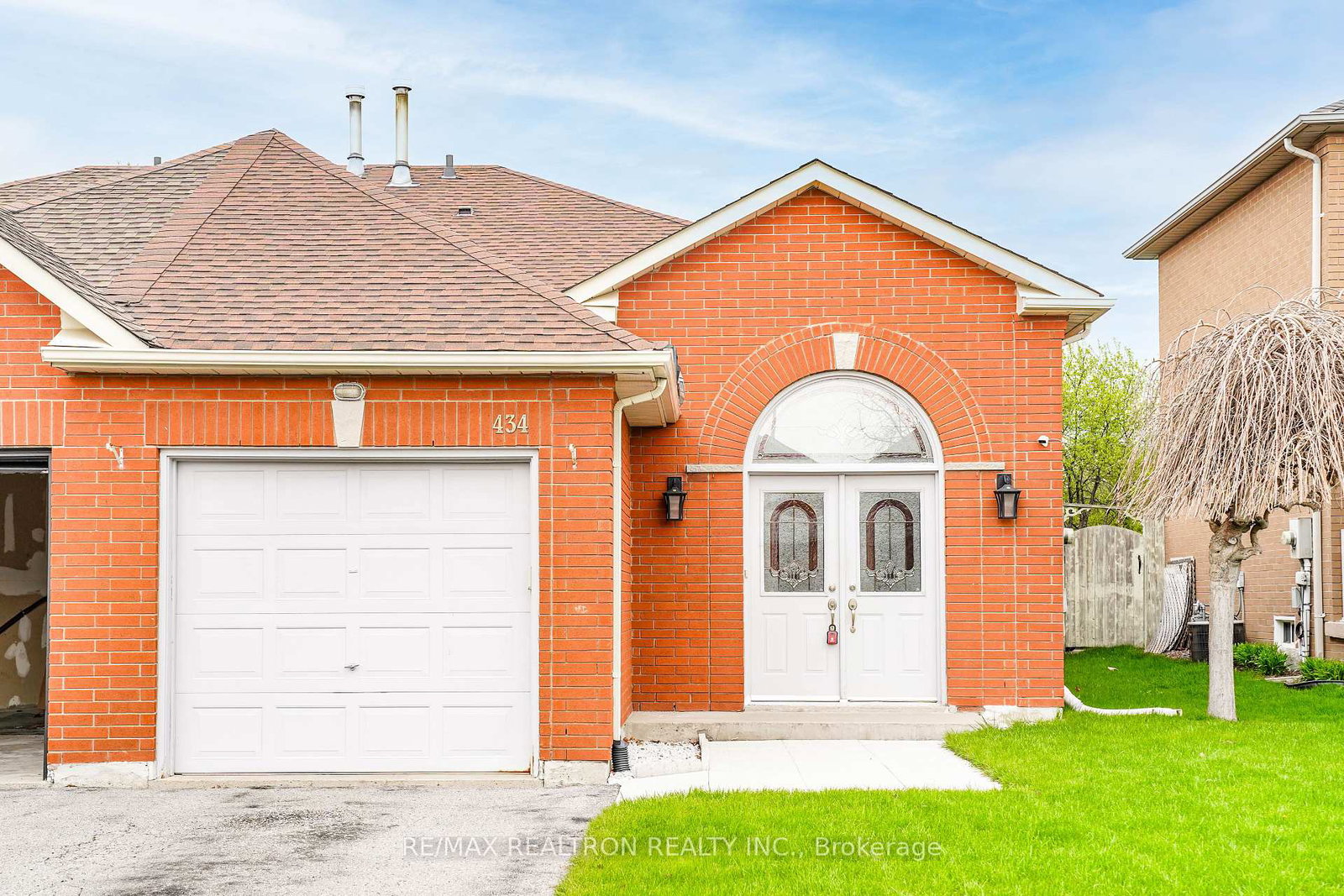 434-stonegate-avenue-oshawa-ontario-e13089394
