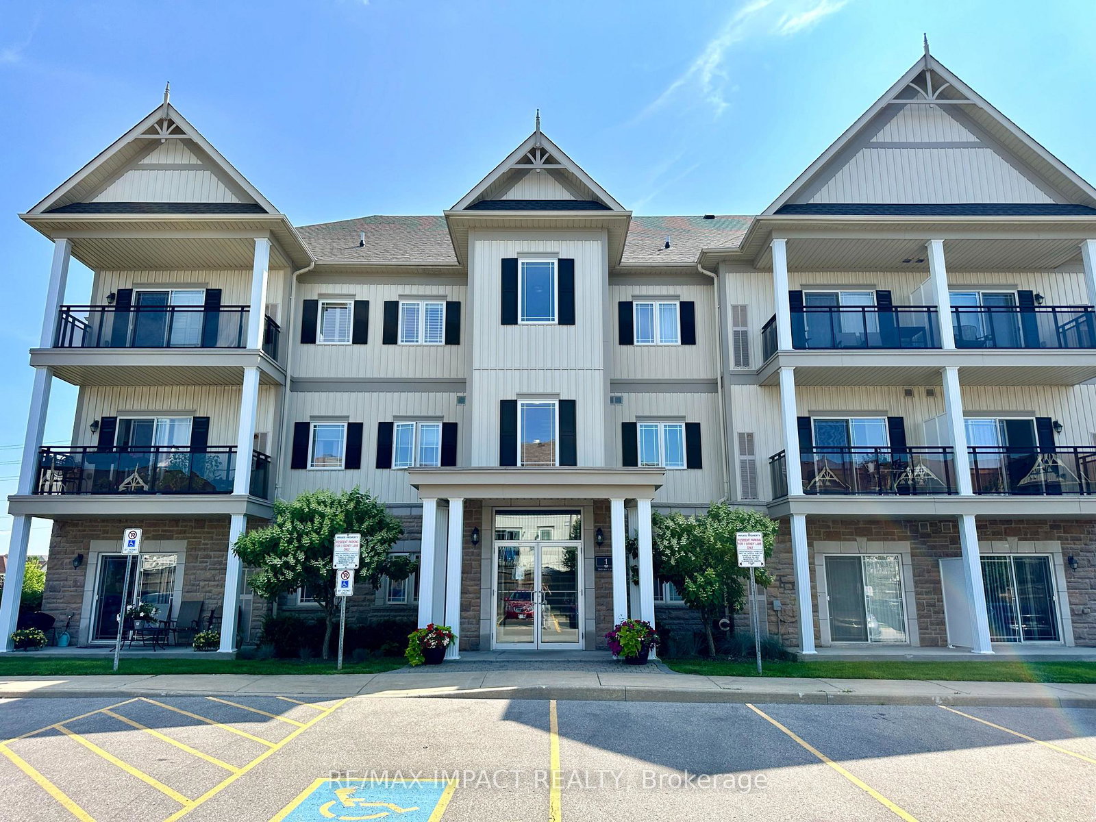 1-sidney-lane-clarington-ontario-e13089922