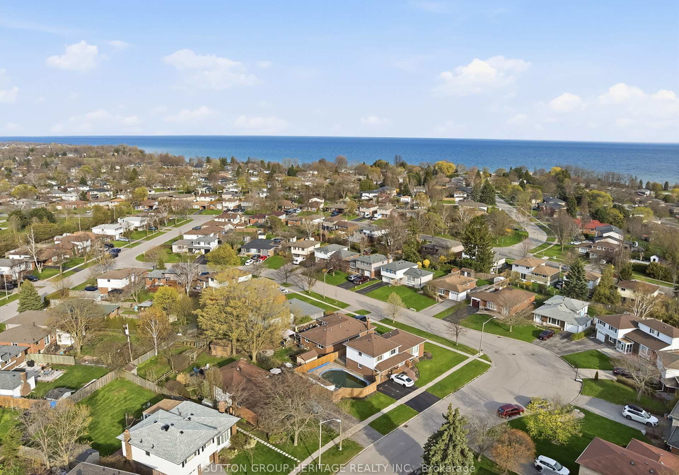 35-albery-crescent-ajax-ontario-e13090014