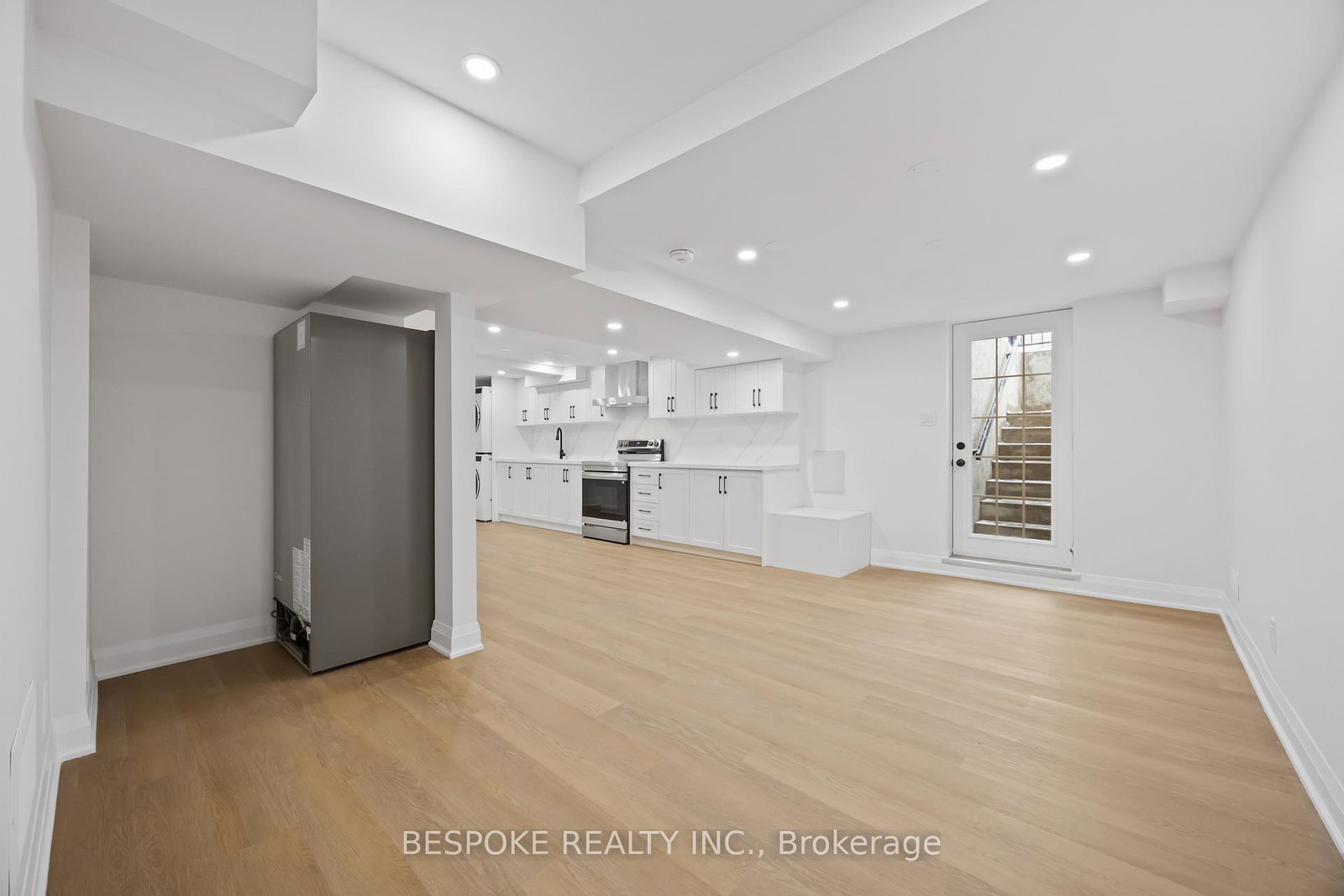 35-ravenscroft-road-ajax-ontario-e13090038