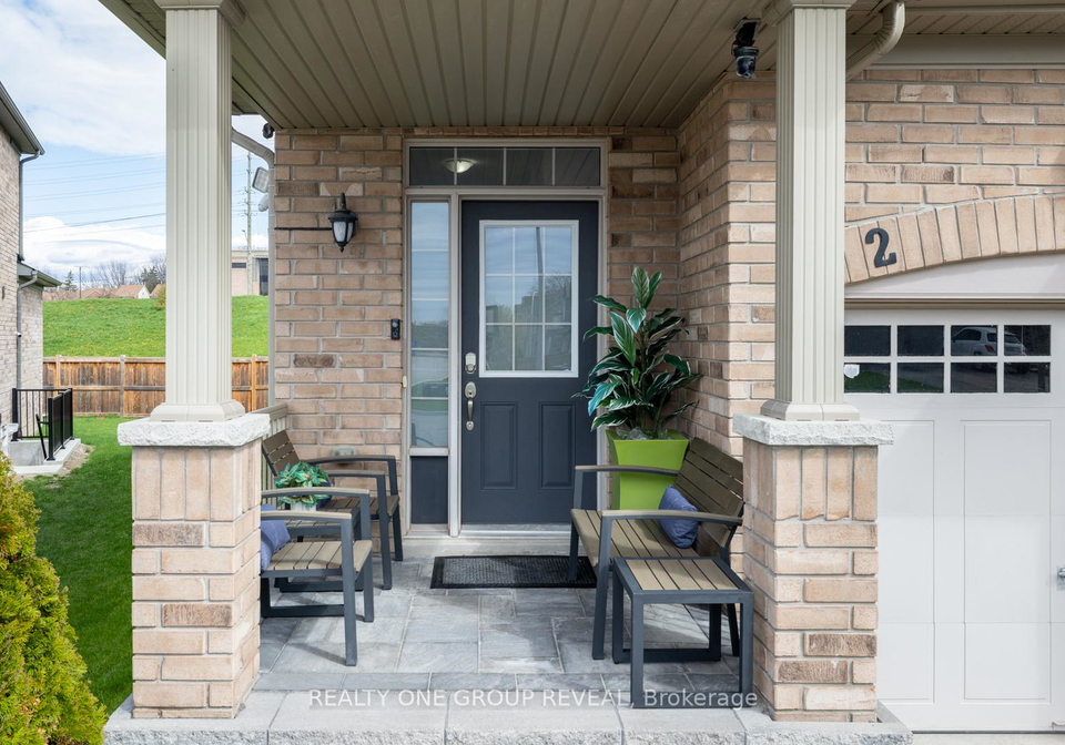 2-rimrock-crescent-whitby-ontario-e13090272