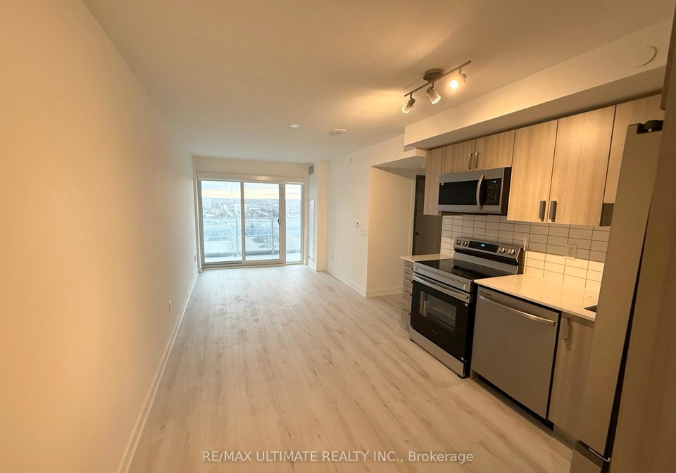 1010-sandy-beach-road-pickering-ontario-e13090650