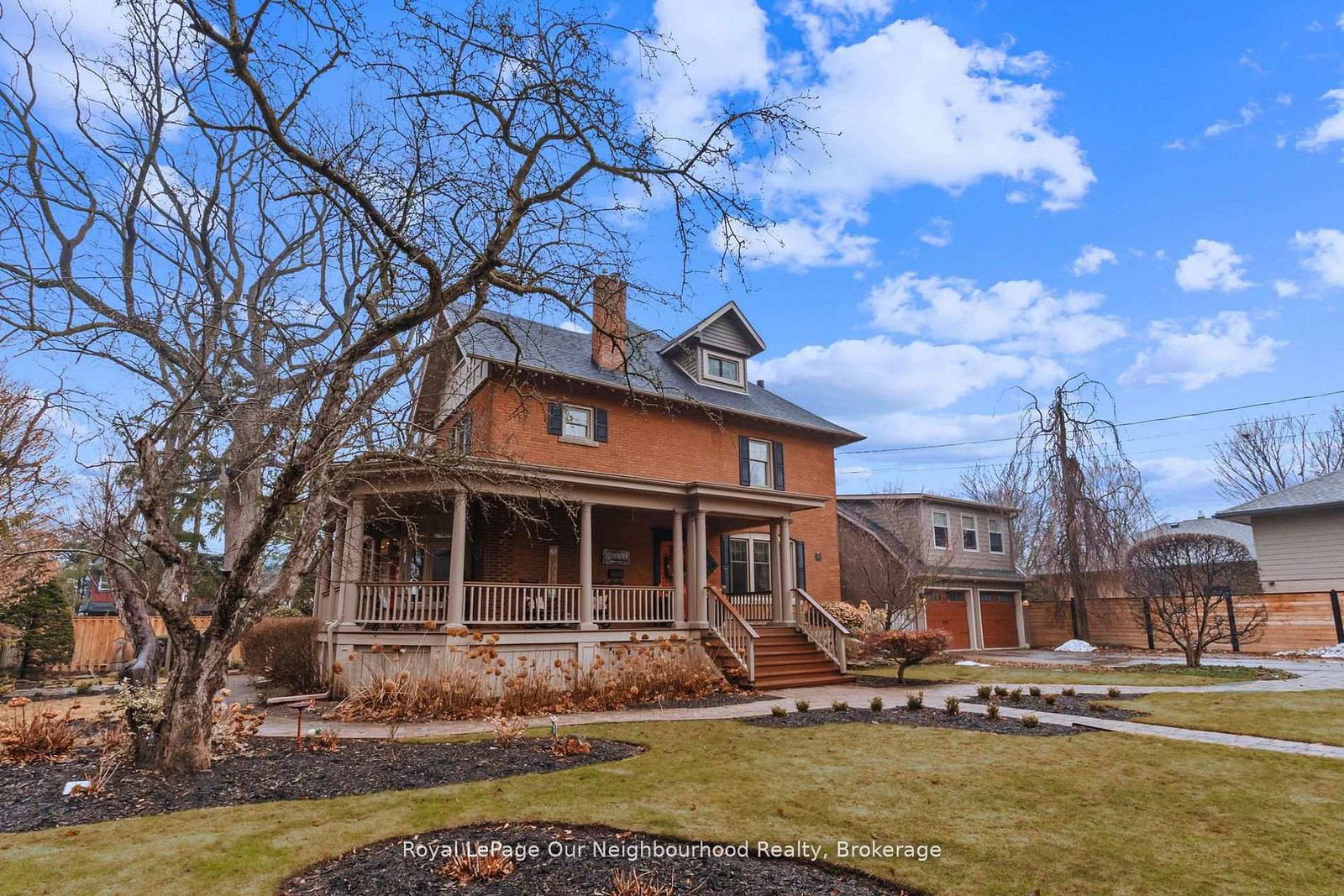 305-trent-street-w-whitby-ontario-e13090664