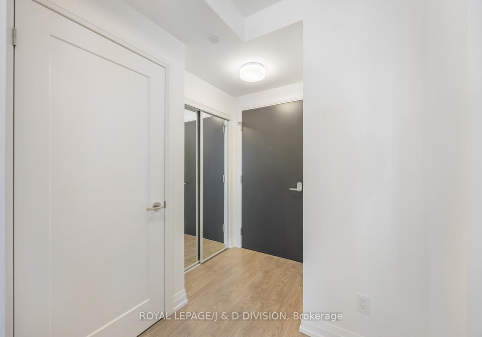 286-main-street-toronto-ontario-e13091086