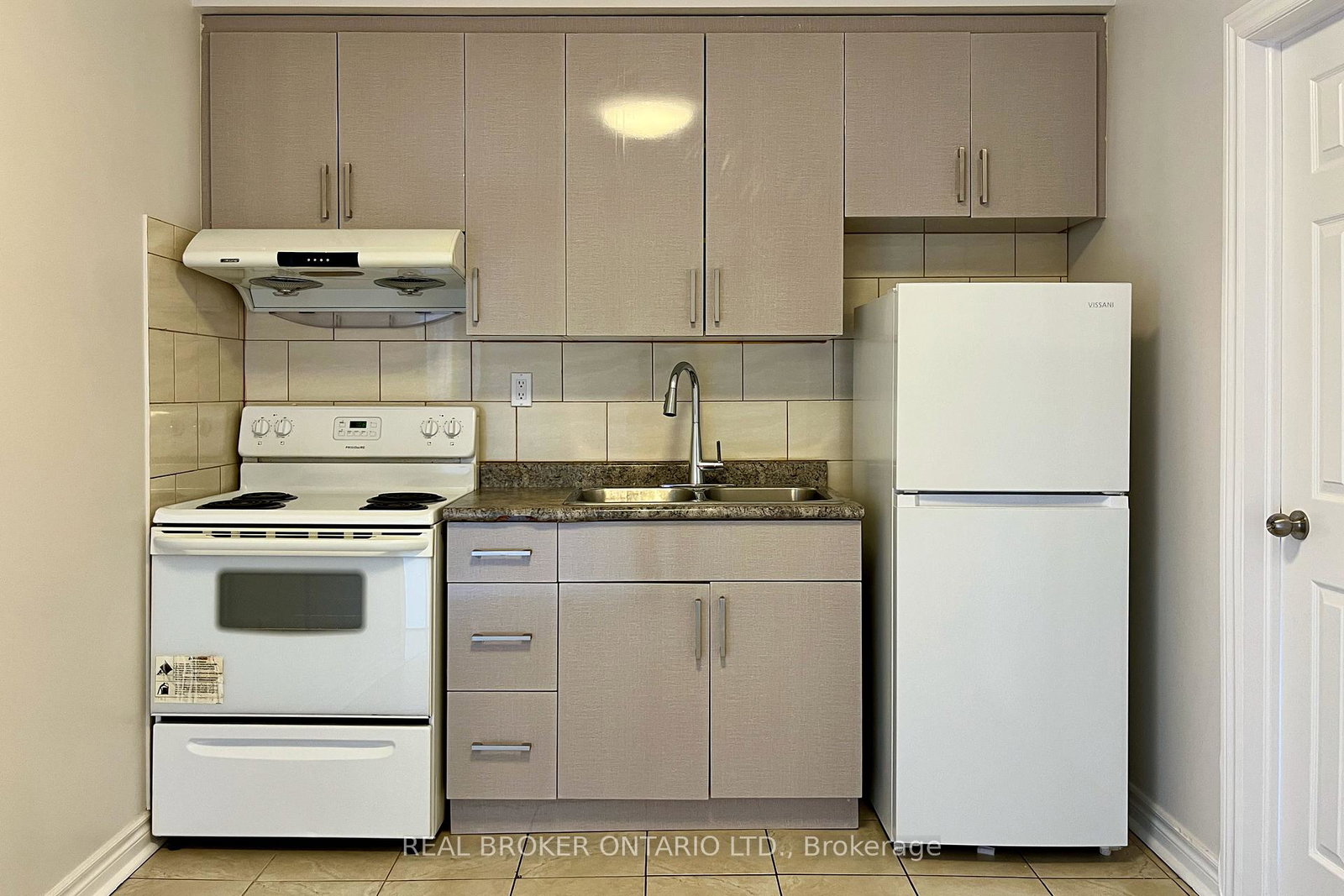 1228-danforth-avenue-east-york-ontario-e13092066