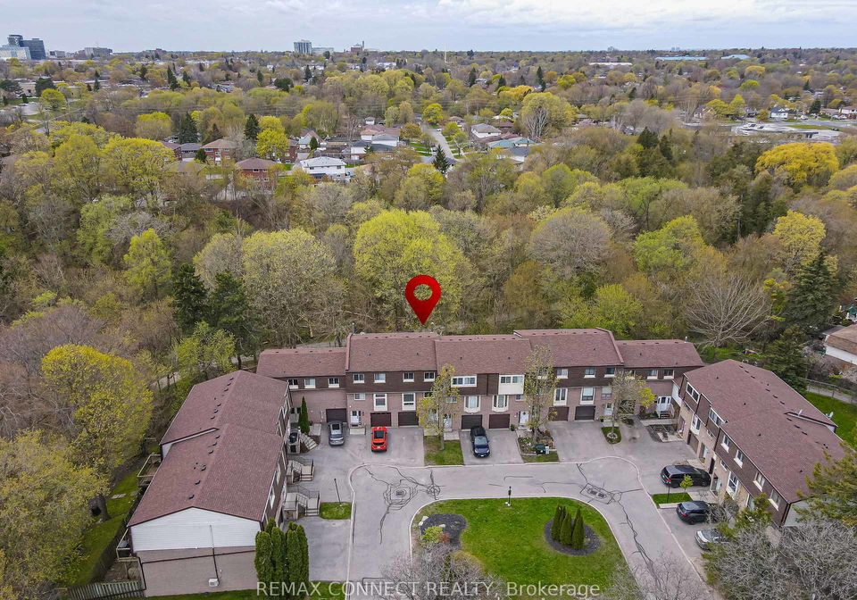 350-camelot-court-oshawa-ontario-e13092172