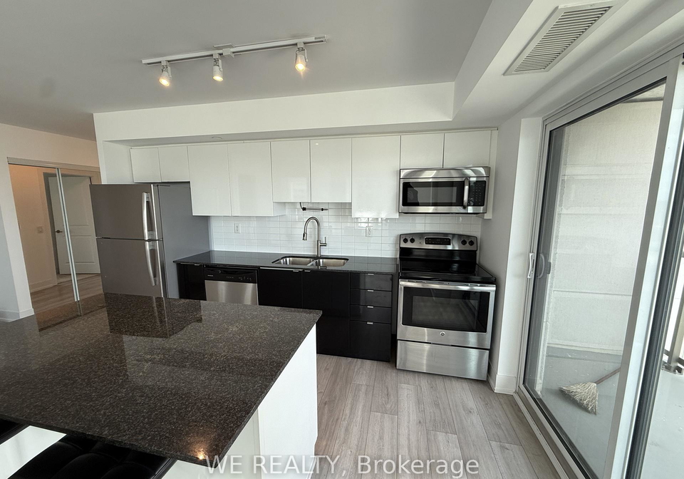 1215-bayly-street-pickering-ontario-e13093664