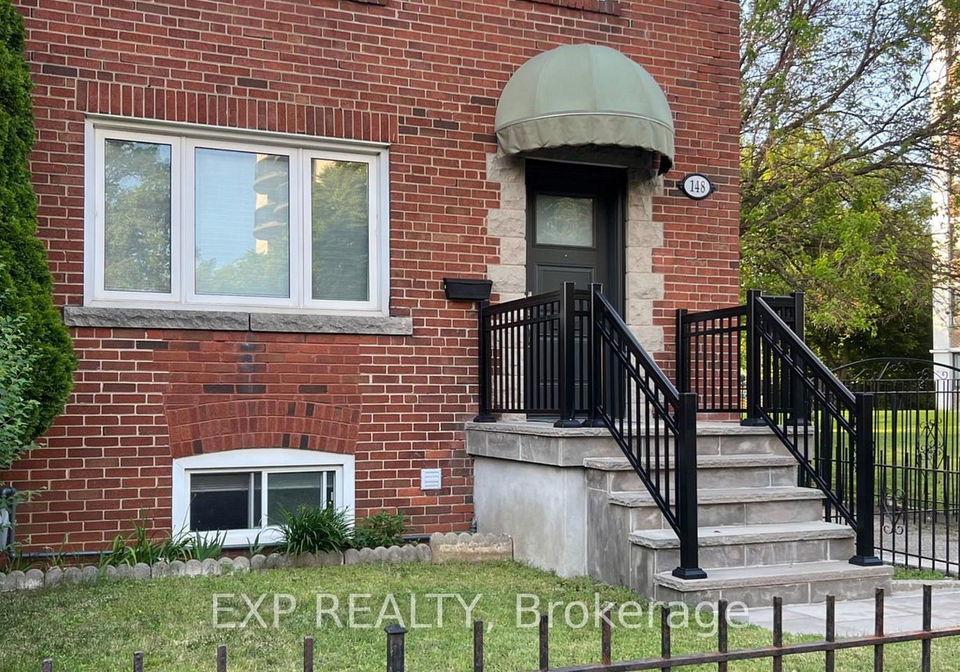 148-cosburn-avenue-s-east-york-ontario-e13094138
