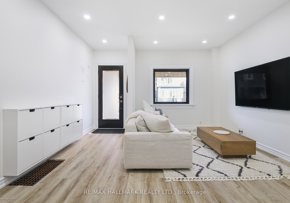 208-cedarvale-avenue-east-york-ontario-e13094436