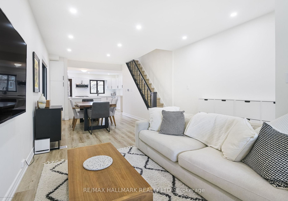 208-cedarvale-avenue-east-york-ontario-e13094436