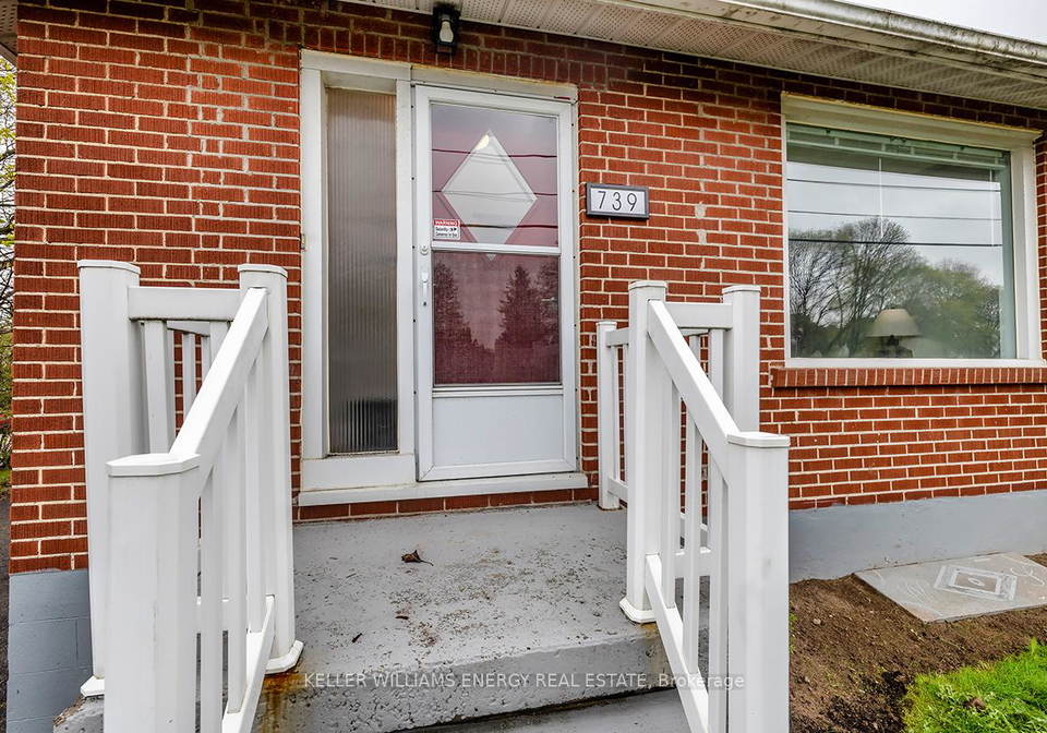 739-king-street-w-oshawa-ontario-e13094792