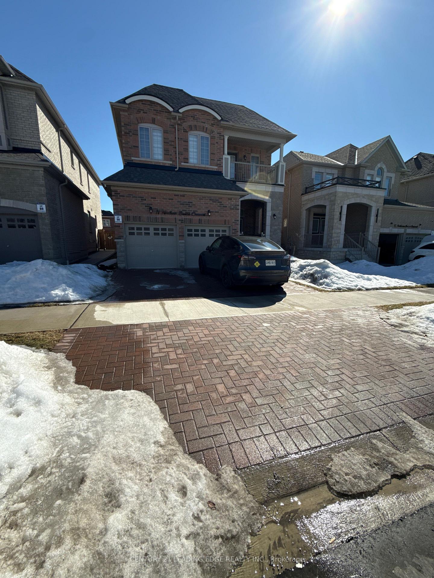 11-northern-breeze-crescent-whitby-ontario-e13094856
