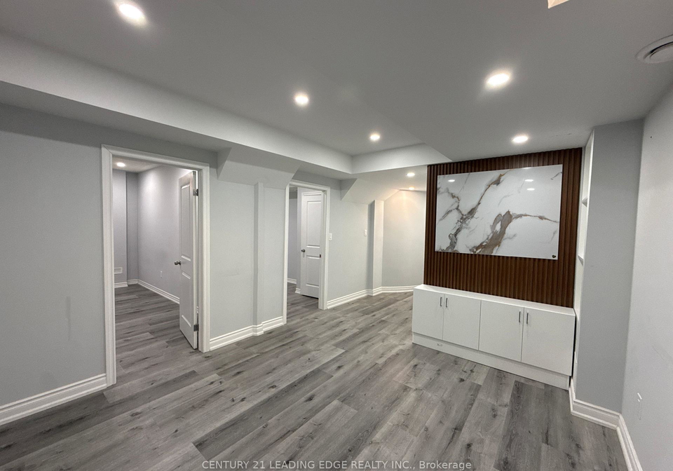 11-northern-breeze-crescent-whitby-ontario-e13094856