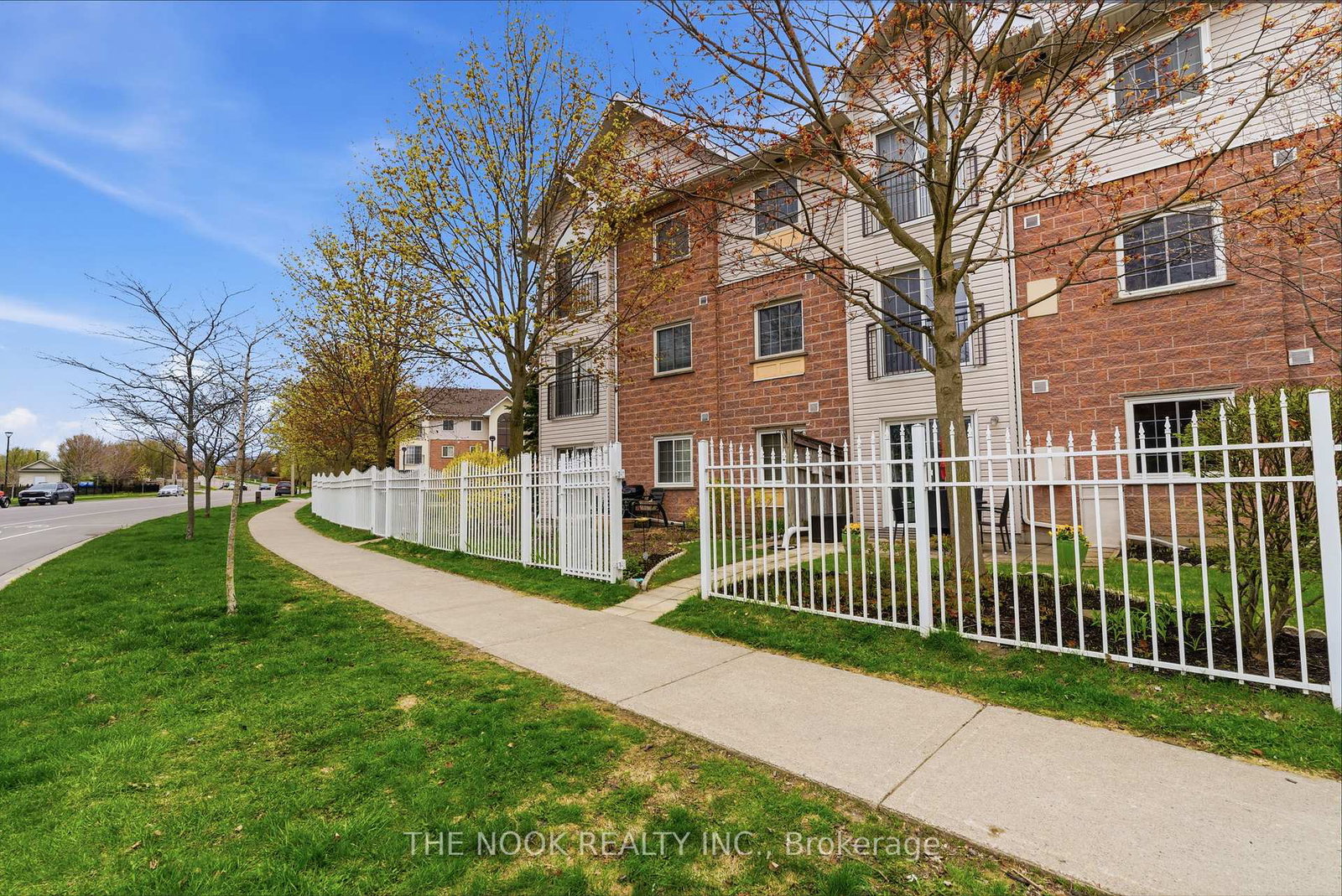 91-aspen-springs-drive-clarington-ontario-e13094950