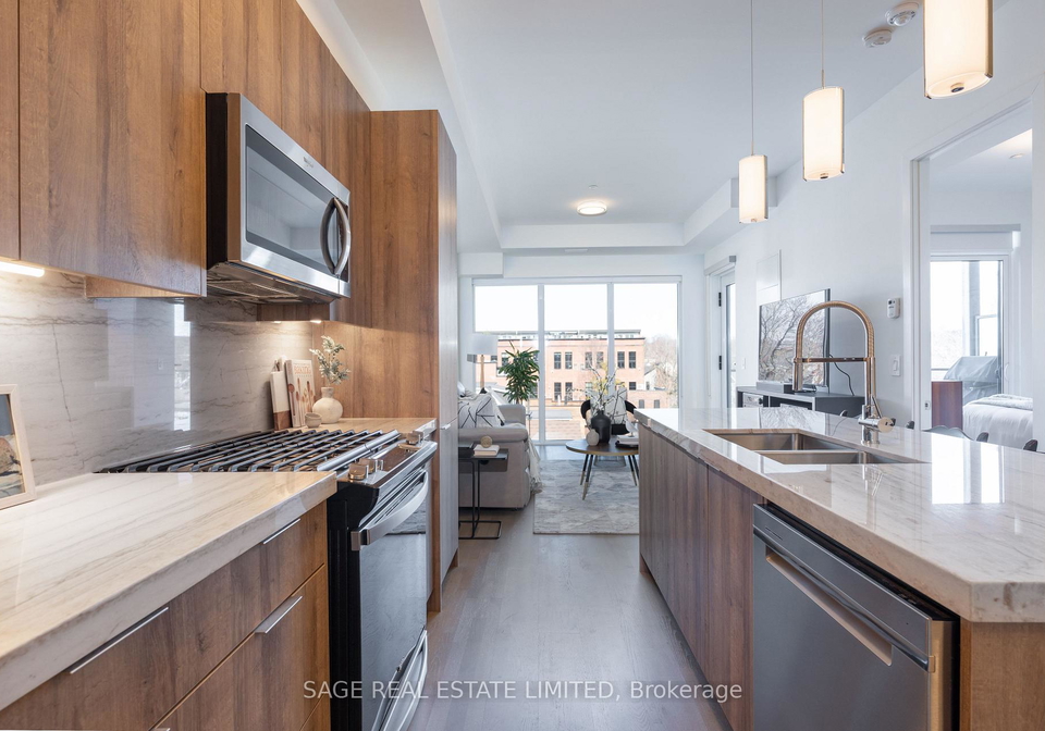 495-logan-avenue-toronto-ontario-e13095300