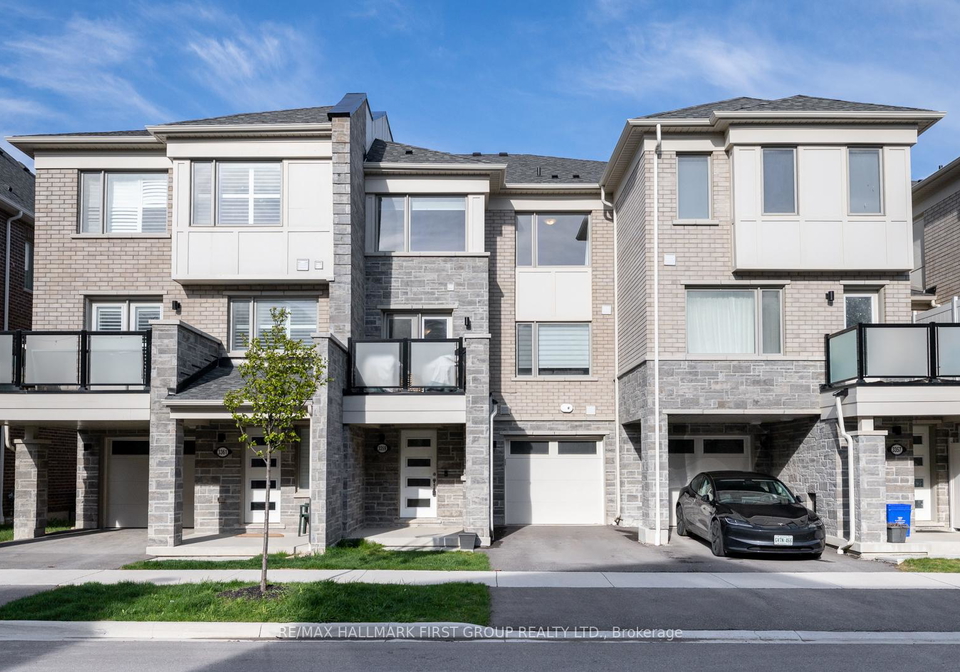 3359-thunderbird-promenade-pickering-ontario-e13096174