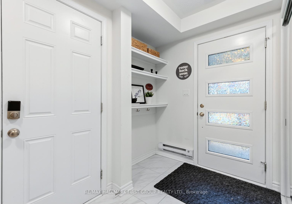 3359-thunderbird-promenade-pickering-ontario-e13096174