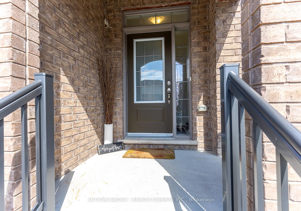 130-ice-palace-crescent-oshawa-ontario-e13096520