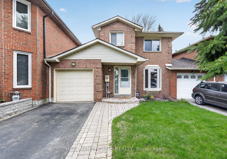 16-fearn-crescent-ajax-ontario-e13096918