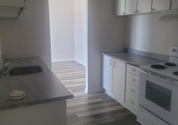 1335-king-street-e-oshawa-ontario-e13097362