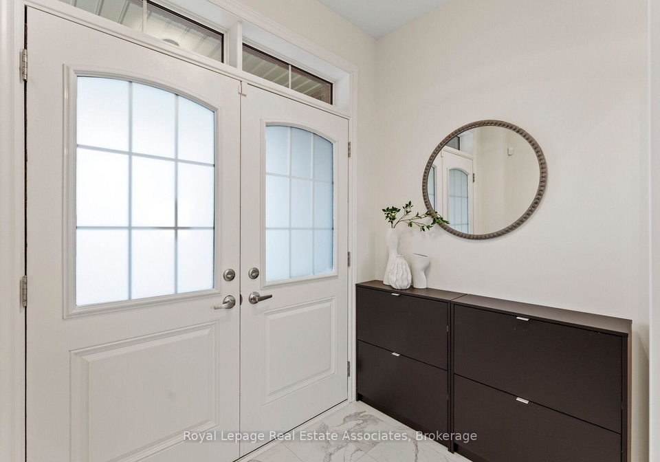 53-sutcliffe-drive-whitby-ontario-e13097438