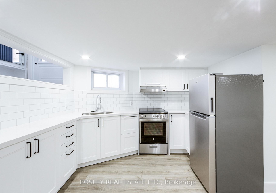 13-ravina-crescent-toronto-ontario-e13097982