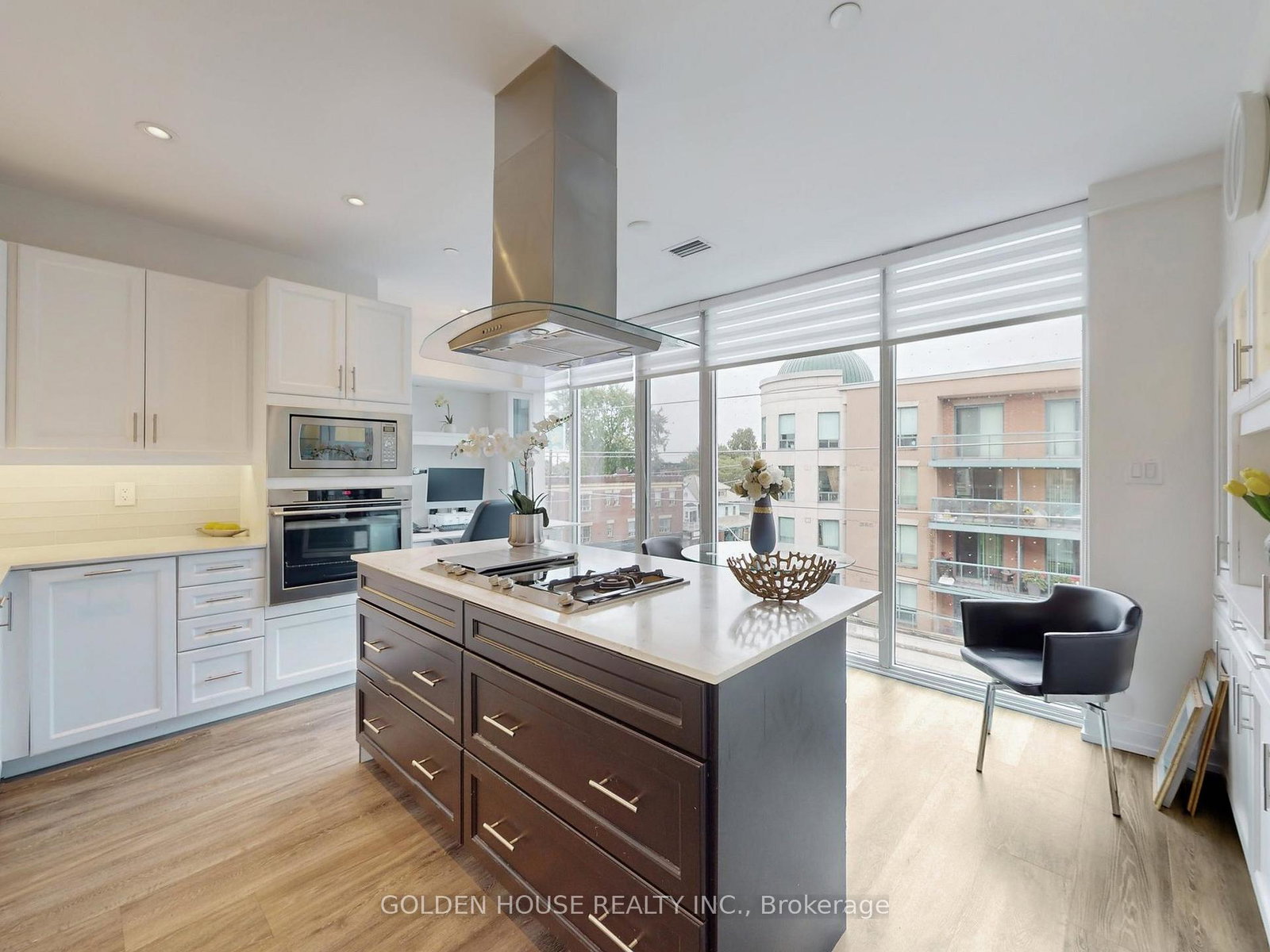 200-woodbine-avenue-toronto-ontario-e13098014