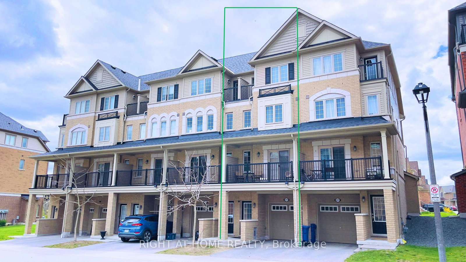 2372-chevron-prince-path-oshawa-ontario-e13098758
