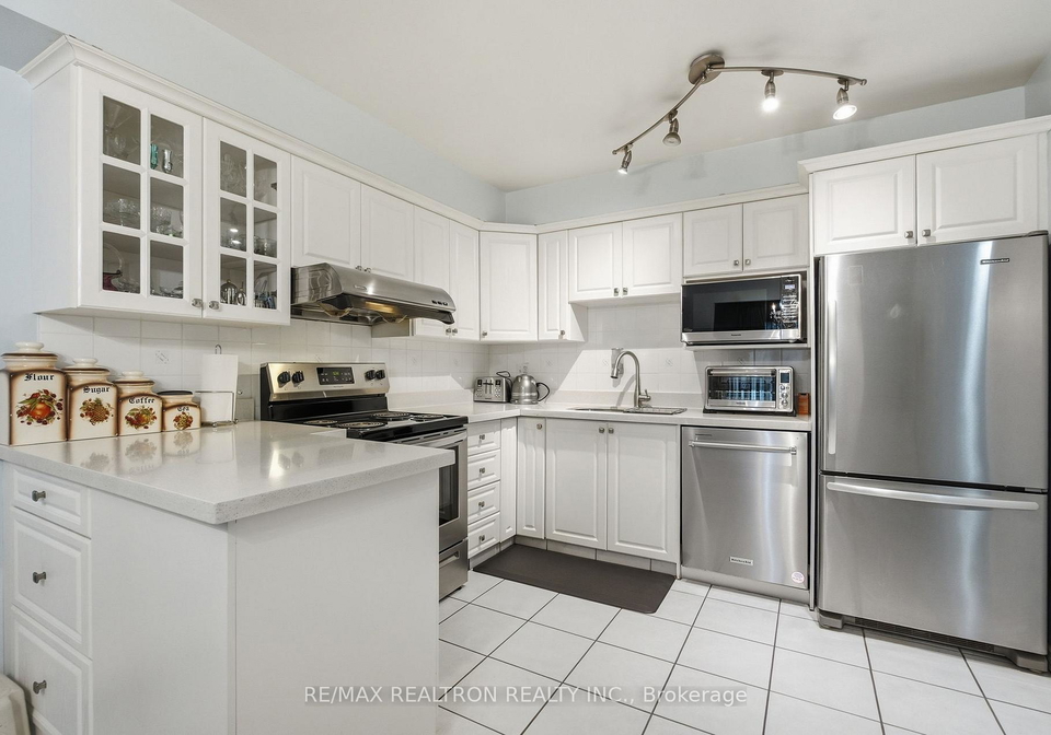 108-quantrell-trail-scarborough-ontario-e13099852