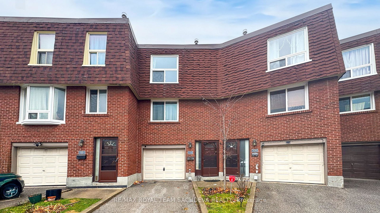 111-huntingdale-boulevard-scarborough-ontario-e13100172