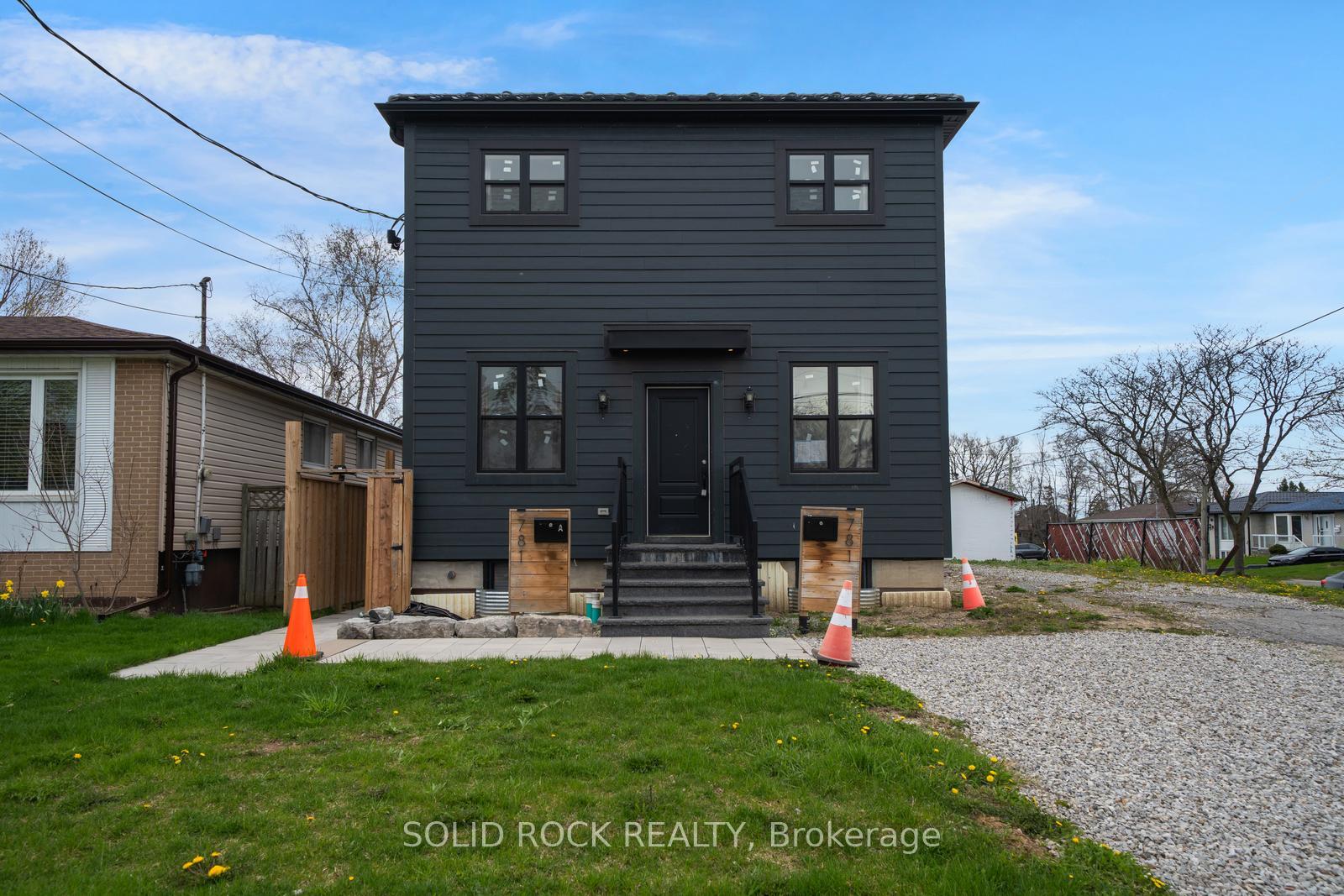 781-oliva-street-pickering-ontario-e13100204