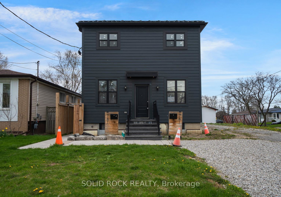781-oliva-street-pickering-ontario-e13100204