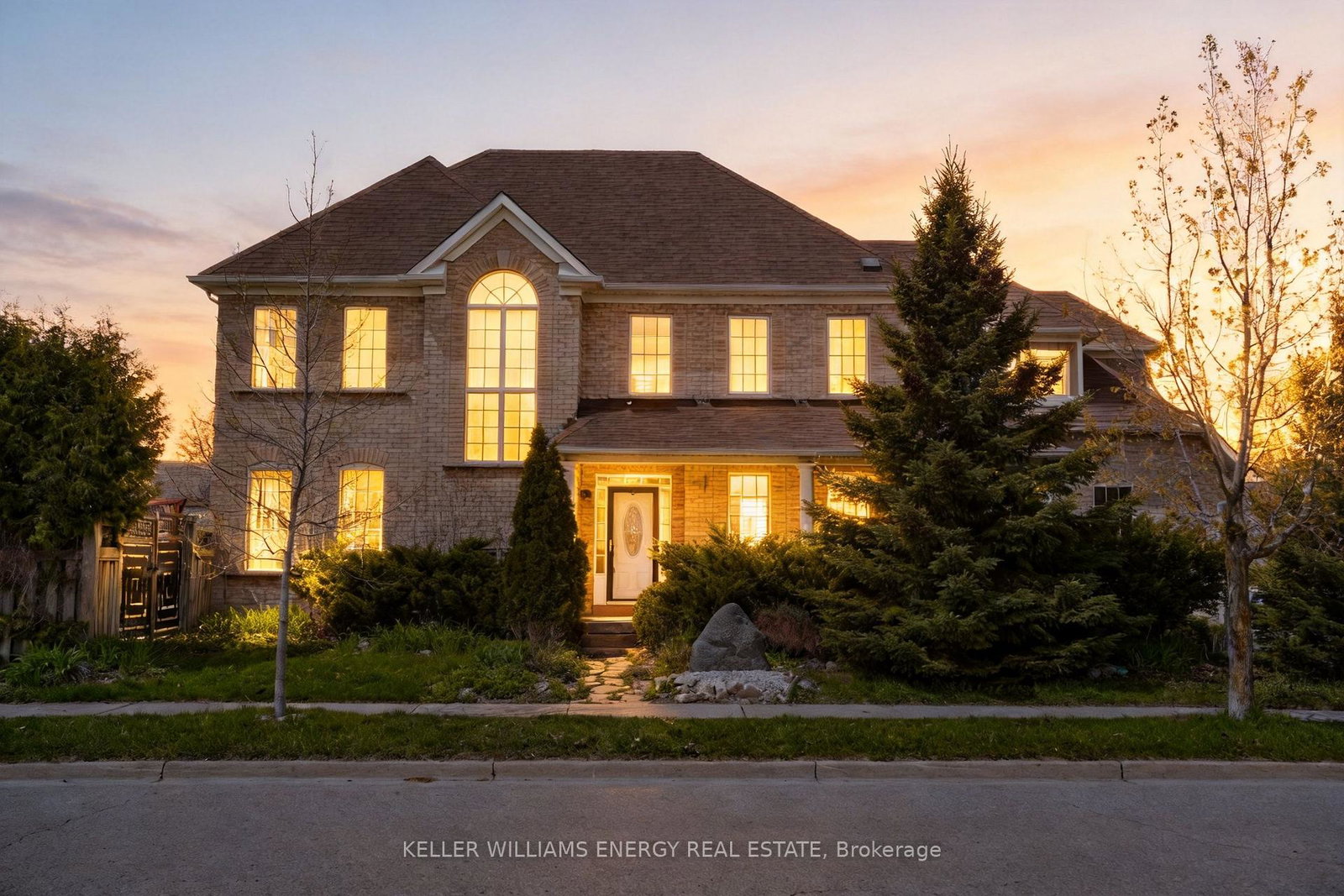 51-divine-drive-whitby-ontario-e13100494