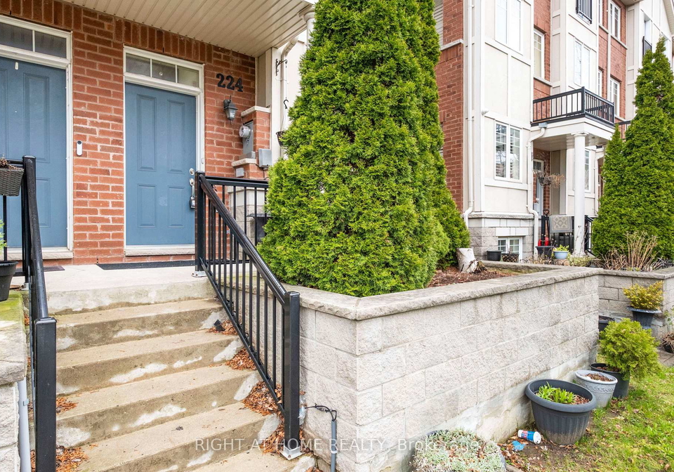 224-dairy-drive-scarborough-ontario-e13100800