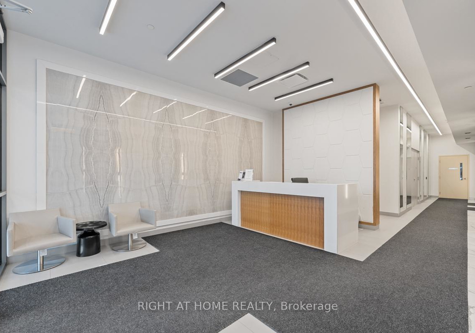 10-meadowglen-place-scarborough-ontario-e13100812