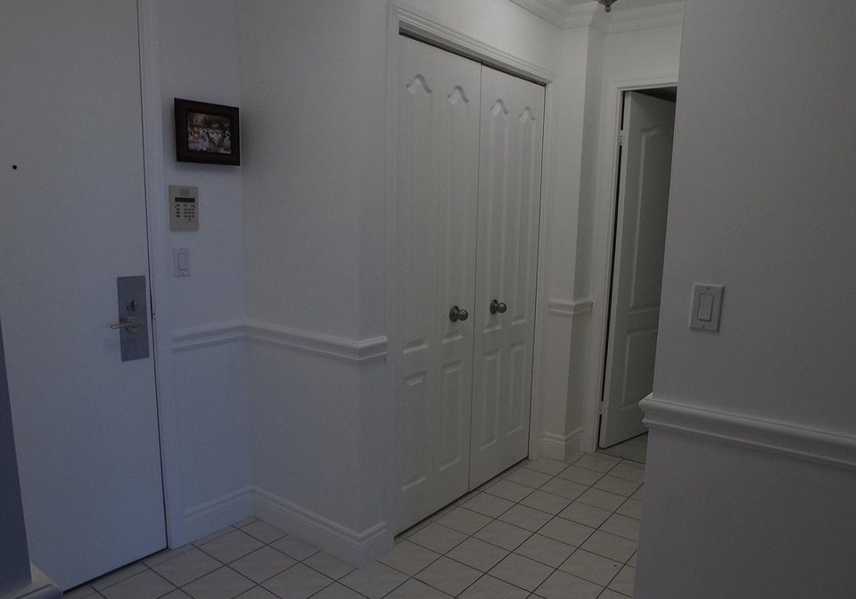 1000-the-esplanade-avenue-n-pickering-ontario-e13101128