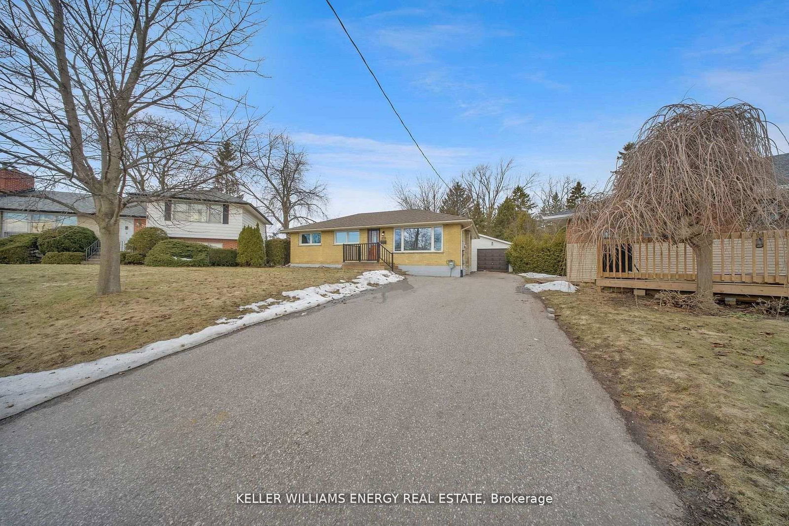 372-garden-court-oshawa-ontario-e13101472