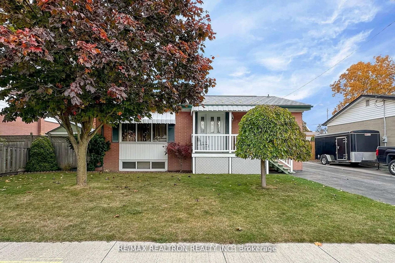 923-bayview-avenue-whitby-ontario-e13101556