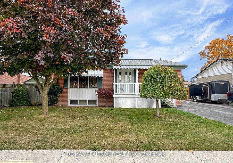 923-bayview-avenue-whitby-ontario-e13101556