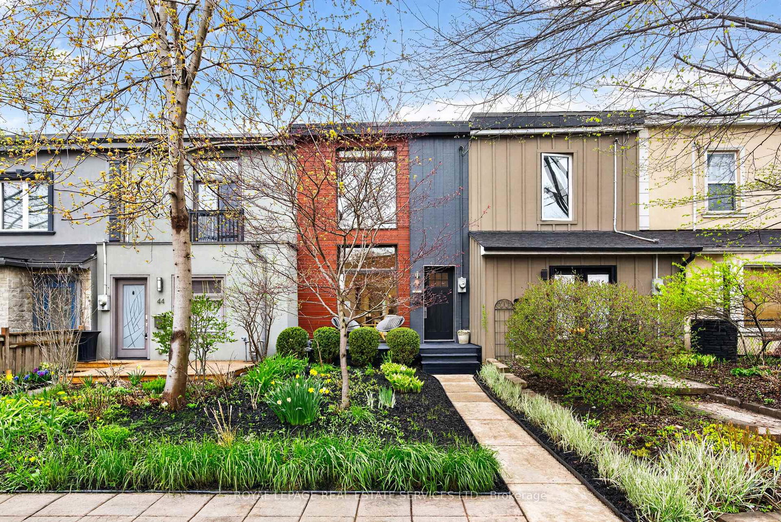 46-logan-avenue-toronto-ontario-e13102366