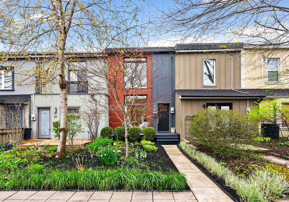 46-logan-avenue-toronto-ontario-e13102366