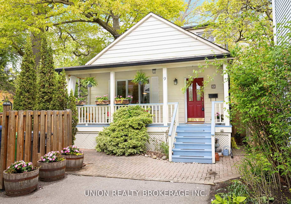 9-elmer-avenue-toronto-ontario-e13102554